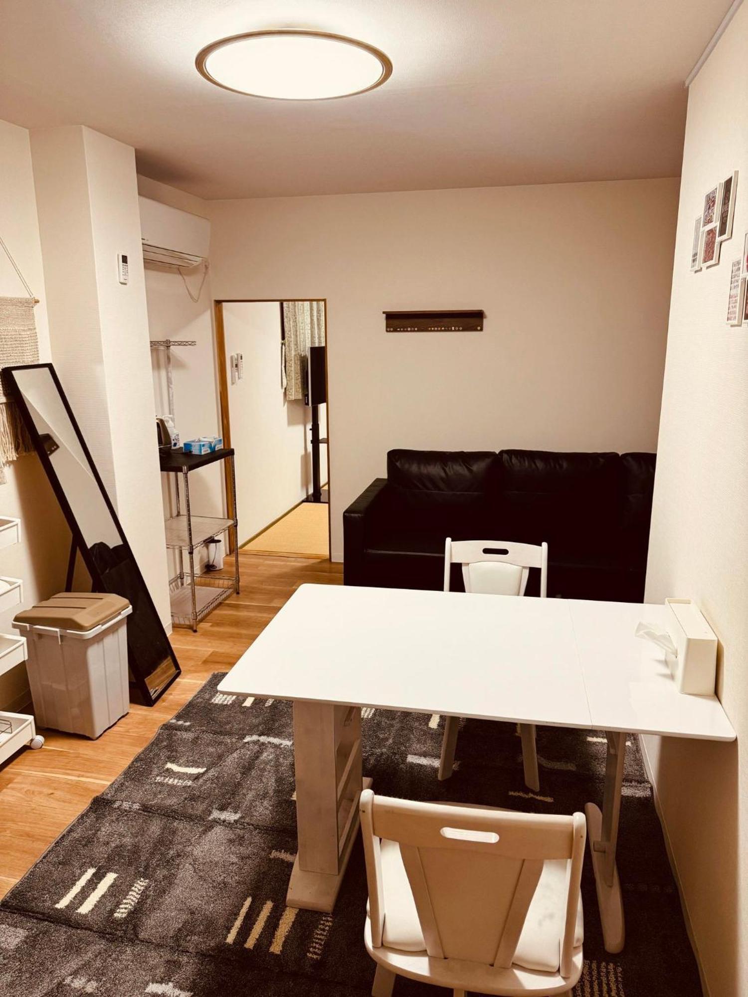 מלון אוסקה 道頓堀house מראה חיצוני תמונה
